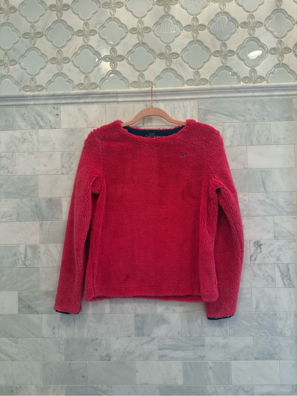 NWT fuzzy Vineyard Vines pullover